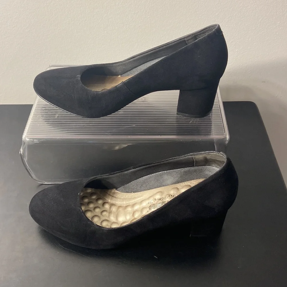 Heidi pump - Picture 3 of 9